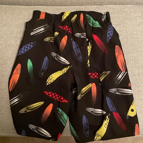 Hang Ten Boardshorts - Picture 4 of 4